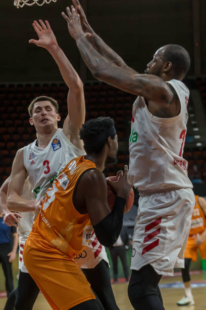 来是故事与 来是故事与