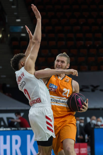 目标争冠！斯特鲁斯：总冠军并非遥不可及 我们要比上赛季走得更远